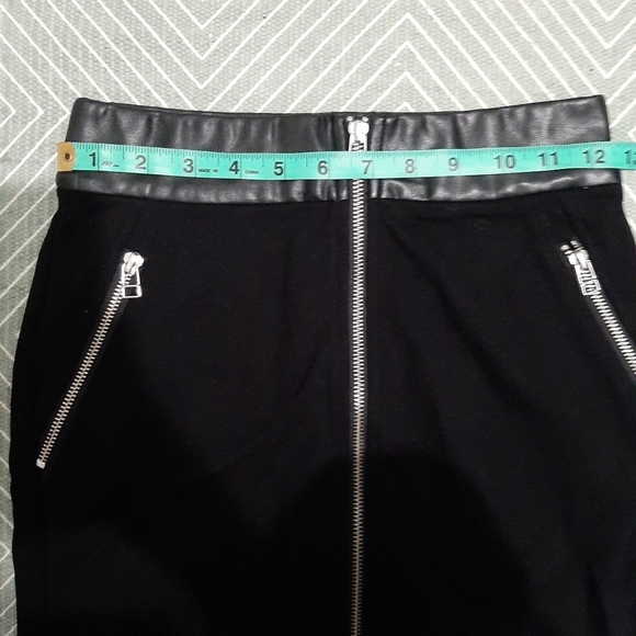 Aritzia Wilfred Faux Leather Skirt - Picture 7 of 8